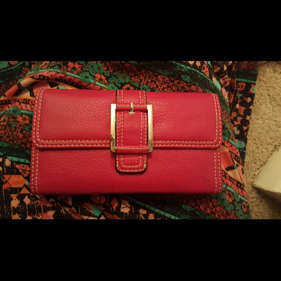 Nine West wallet