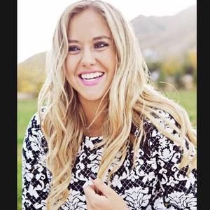 Meet your Posher, Christie