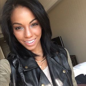 Meet your Posher, Bernadette