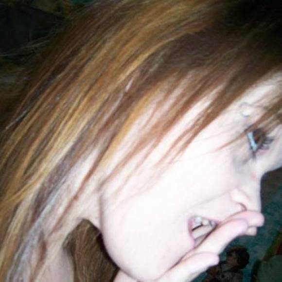 Meet your Posher, Steph - Picture 1 of 1