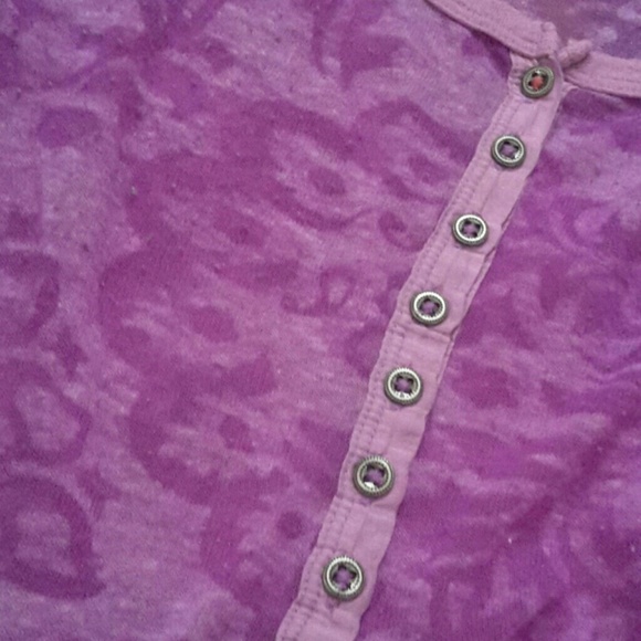 aeropostale pink half sleeve shirt - Picture 2 of 3