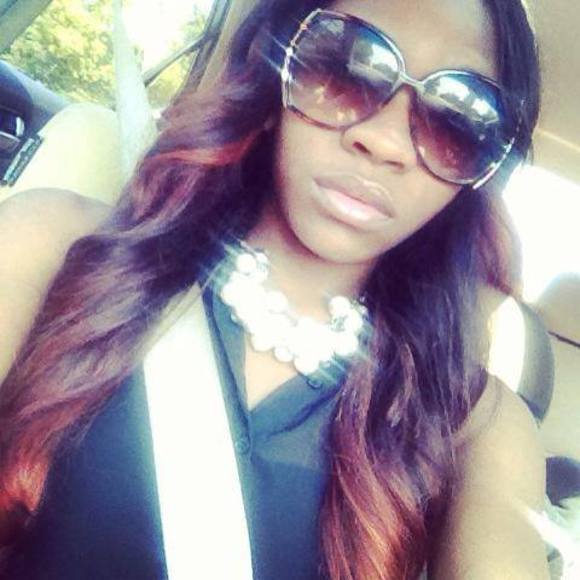 Meet your Posher, Qualyaa