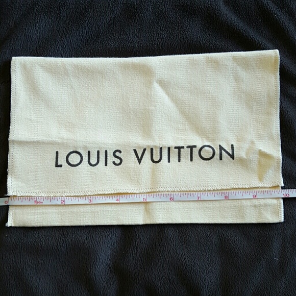 Louis Vuitton small dust bag - Picture 2 of 3