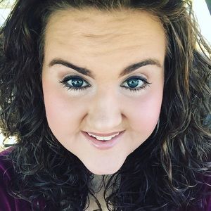 Meet your Posher, Ariel