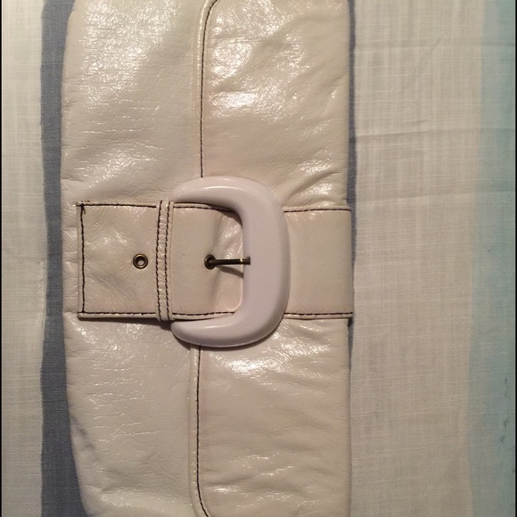 White clutch