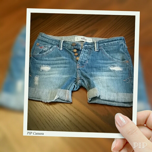 Hollister Pants - Hollister Distressed Button Fly Jean Shorts Size 0