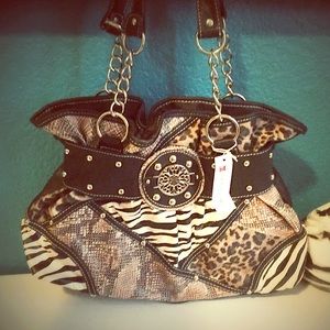 🎁Great Gift!!! 🎁Mixed Animal Print Purse