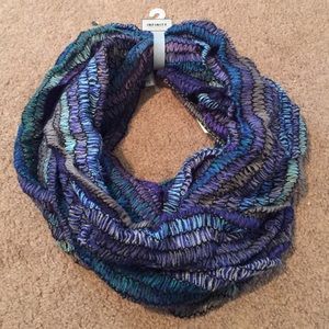 Infinity Scarf NWT