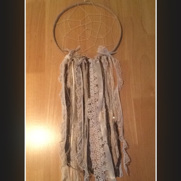 Urban outfitters inspired dream catcher. Handmade - Picture 1 of 2