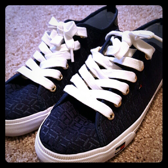 Tommy Hilfiger shoes