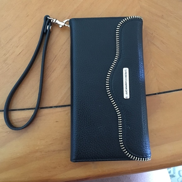 iPhone 6 Plus wallet case