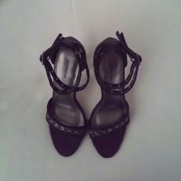 🚫SOLD🚫Closing Closet Sale EXPRESS Strappy  Heels - Picture 4 of 4