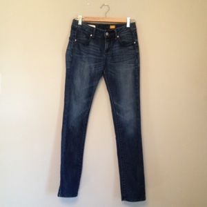 Anthropologie Pilcro Jeans! Low-rise straight.