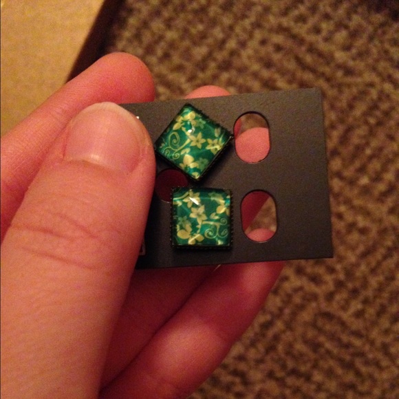 Square earrings- Vintage