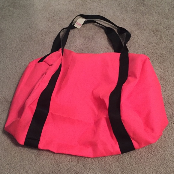 Sold on Facebook - Picture 2 of 4