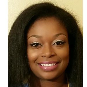 Meet your Posher, Taya