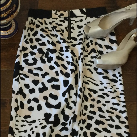 Worthington pencil skirt