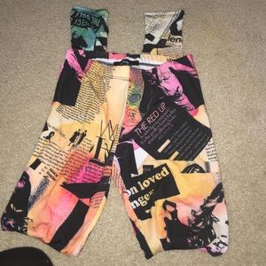 Cute comic leggings