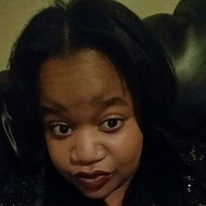 Meet your Posher, Adriana