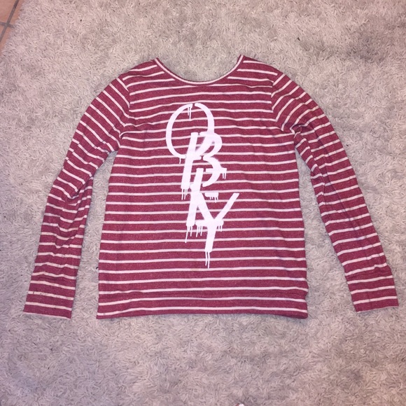 OBEY crew neck