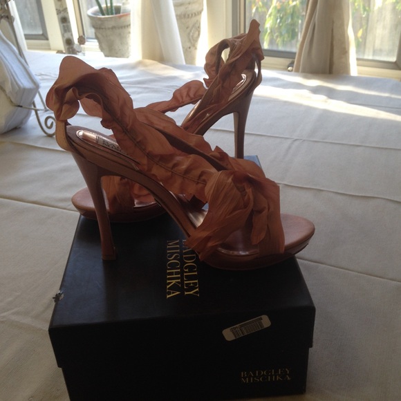 Badgley Mischka Heels