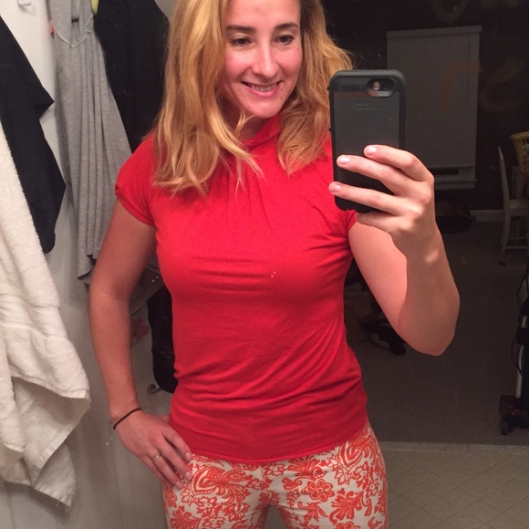 Meet your Posher, Ashley - Picture 2 of 4