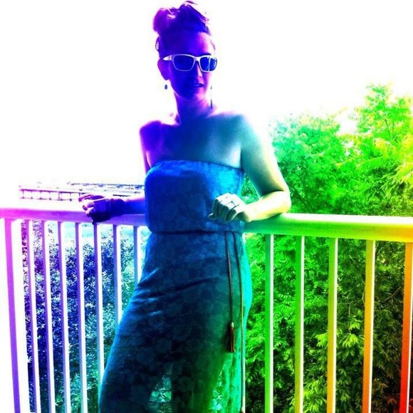 Meet your Posher, Ashley - Picture 3 of 4