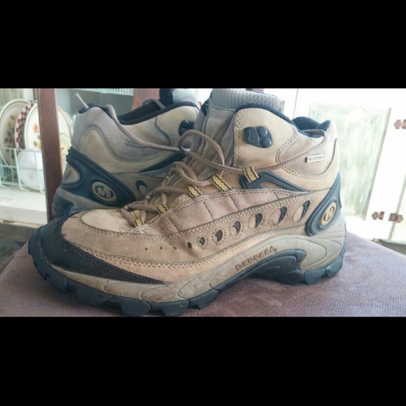 Merrell wemons hiking boots