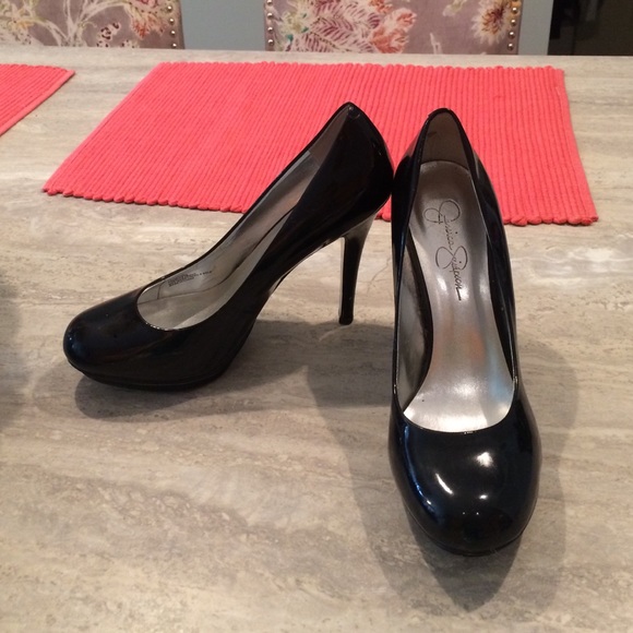 Jessica Simpson heels