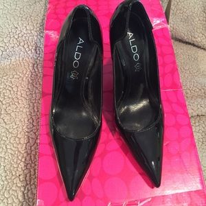 Aldo black heels
