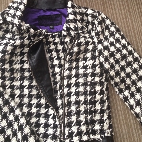 GUESS Jacket - Picture 2 of 3