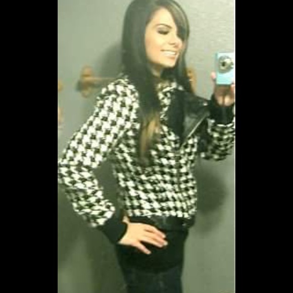 GUESS Jacket - Picture 3 of 3