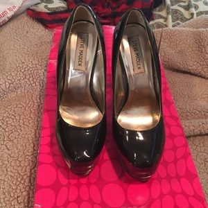 Steve Madden pumps