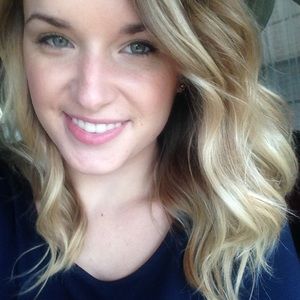 Meet your Posher, Alexandria