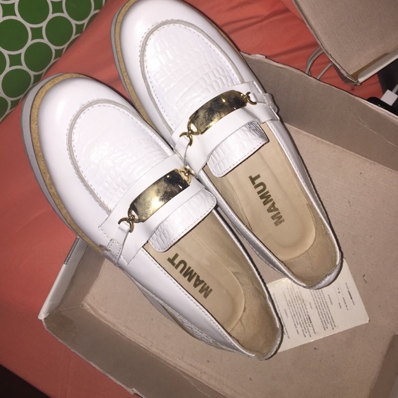 Urban Outfitters Shoes - Urban Outfitters find -- "MAMUT HAMATE" Slip-Ons