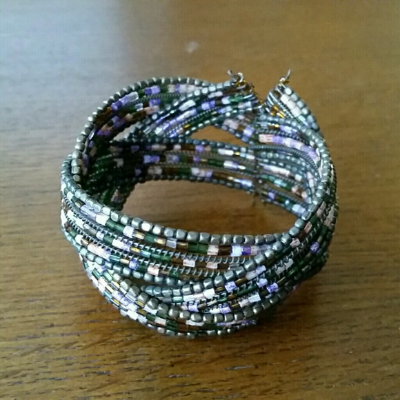 🎈 Beaded Cuff