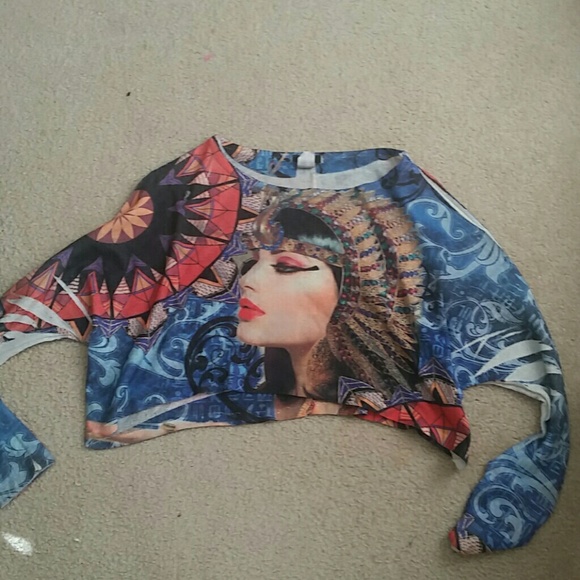 Crop top