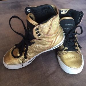 Supra kids high tops.💰