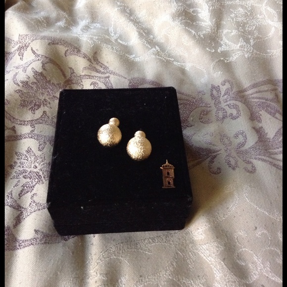 Gold tone double sided Earrings