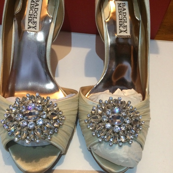 Open toe pumps - Picture 2 of 4