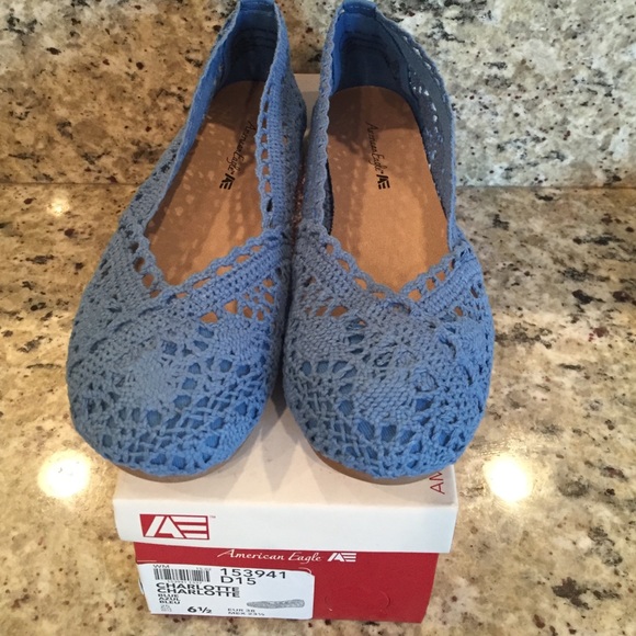 American Eagle blue Charlotte crochet flats