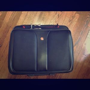 Swiss Gear Rolling Laptop Case carry on - black