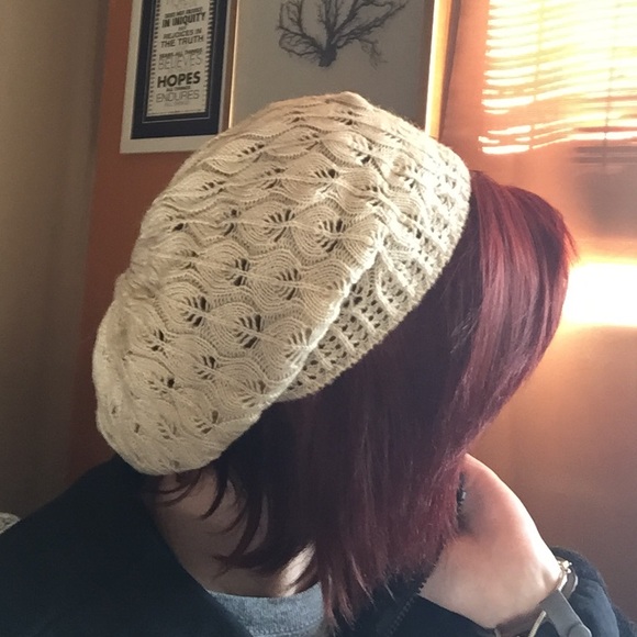 Knit cream beanie