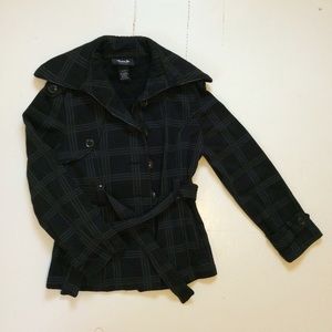 Fashionable peacoat styled sweat shirt ✨