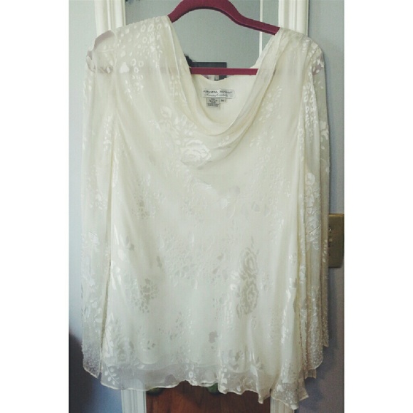 🆕White Floral Lace Blouse