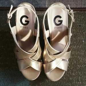 Guess wedges