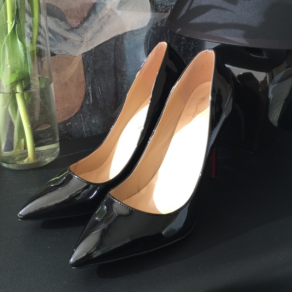 Black and red heels - price is firm