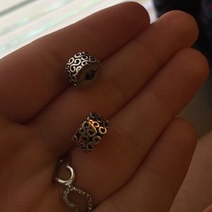 Pandora S clip