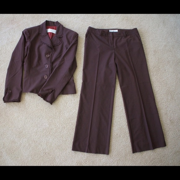 Trina Turk Pant Suit!!