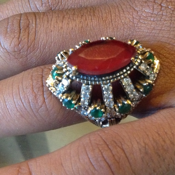 NATURAL RUBY EMERALD TOPAZ RING - Picture 2 of 2